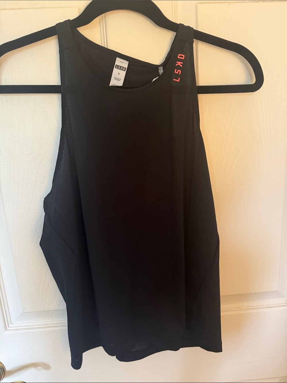 LSKD black Active Muscle Tank Top.  Sz S. NWT